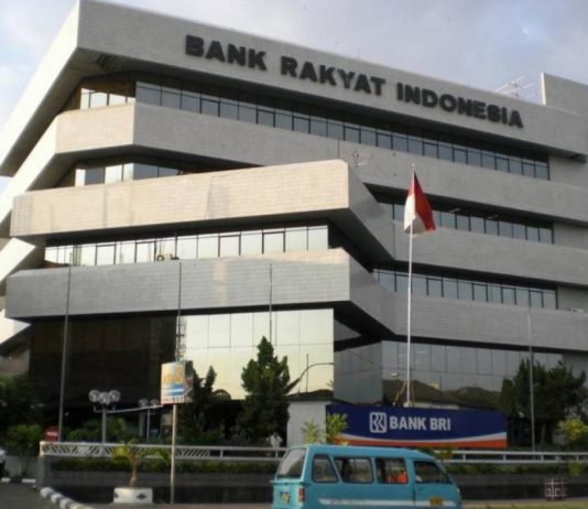 Kembali BRI Dinobatkan Sebagai Merek Bank Paling Bernilai di Indonesia Salah satu kantor Bank BRI Wilayah KANWIL Makassar Jl Achmad Yani No. 8, Kota Makassar, Sulawesi Selatan - 90174