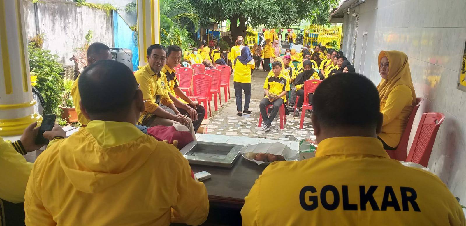 Pimcam dan Pimlur kecamatan Rapocini saat di verifikasi oleh Tim Verifikator Bapilu DPD II Golkar Makassar. Ahad, (13/2)