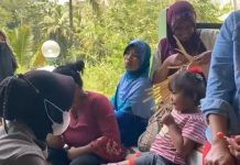 Humas Polda Jateng: Kondisi Desa Wadas Berangsur Kondusif Hasil tangkap layar, Sejumlah anggota Polisi Wanita saat menemui warga desa Wadas. (Sumber: akun twitter Humas Polda Jateng)