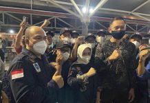 Kader AMPD Jemput AHY, Teriakan “AHY Presiden” Menggema di Bandara Hasanuddin