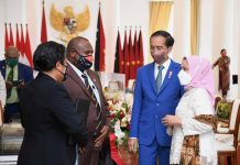 PM Papua Nugini Temui Presiden, Jokowi: Indonesia Undang Perwakilan Pasifik di KTT G20 Presiden Jokowi terima kunjungan resmi PM Papua Nugini James Marape, di Istana Kepresidenan Bogor, Jabar, Kamis (31/03/2022). (Foto: BPMI Setpres/Lukas)