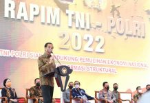 Hadiri Rapim TNI-POLRI, VIDEO: Presiden Beri Arahan Kepada Para PATI Presiden Jokowi saat memberi pengarahan pada Rapim TNI-Polri Tahun 2022, Selasa (01/03/2022), di Plaza Mabes TNI, Cilangkap, Jakarta Timur. (Foto: BPMI Setpres/Lukas)