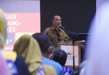 Sosialisasi Perda Kepemudaan, Hasanuddin Leo Ajak Pemuda Berperan Aktif di Tengah Masyarakat Anggota DPRD Kota Makassar, Hasanuddin Leo menggelar sosialisasi peraturan daerah (Perda) nomor 6 tahun 2019 tentang Kepemudaan di Hotel Phinisi Travelers, Jl Lamadukelleng Buntu, Minggu (6/3/2022).