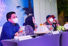 KPU Makassar Gelar Diskusi Publik, Bahaya Politik Uang pada Pemilu dan Pemilihan Tengah Endang Sari, Komisioner KPU Makassar kordiv Sosdiklih, Parmas dan SDM, di Hotel Premier Karebosi Makassar. Peserta KP3 merupakan kader KP3 dari Kecamatan Wajo, Kelurahan Ende dan Kecamatan Ujung Pandang Kelurahan Lae-Lae. Selasa, (08/03)