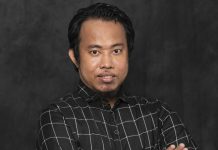 Jalan Poros Antang Bak Kubangan, Warga Keluhkan Antrian Truk Sampah di TPA Tamangapa Deng Joe akrab disapa Pemuda Somberena Makassar