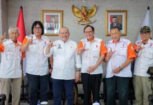 Pengurus ORARI Hasil Munaslub Temui Ketua DPD RI Ketua DPD RI AA LaNyalla Mahmud Mattalitti, saat menerima kedatangan pengurus Organisasi Amatir Radio Indonesia (ORARI) Pusat hasil Munaslub tahun 2022.