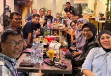 IKM Parepare Bakal Gelar Pengukuhan dan Raker Pengurus Pusat Panitia rapat kerja pengurus pusat IKM Parepare saat rapat pemantapan. Rabu, (24/3)