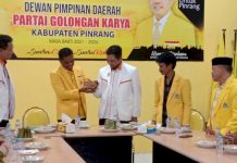 Ketua PKS Pinrang Ariefyanto Arsyad, Silaturahmi Politik itu Hal yang Baik Silaturahmi Politik Ketua Golkar Pinrang Usman Marham dengan menjamu Ketua PKS Pinrang Ariefyanto Arsyad. Rabu, (23/3)
