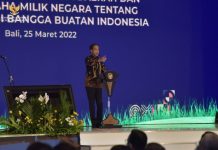 Presiden Jokowi Perintahkan Batasi Pengadaan Barang Impor di APBN dan APBD Presiden Joko Widodo pada arahannya kepada Menteri, Kepala Lembaga, dan Kepala Daerah dan Badan Usaha Milik Negara tentang Aksi Afirmasi Bangga Buatan Indonesia, di Hotel Grand Hyatt Nusa Dua, Bali, Jumat (25/03/2022).