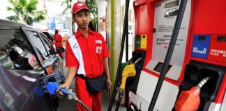 Pertamina: Kabar Pembatasan Pertalite untuk Kendaraan Tertentu Mulai 1 Juni 2026: Hoax Ilustrasi SPBU Pertamax