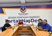 Sambut Ramadan Nasdem Milenial Makassar Ajak UMKM Gelar Takjil FOTO: Nasdem Milenial Makassar saat menggelar rapat sambut bulan Ramadan 1443 Hijriah/Tahun 2022, di Sekertariat DPD Partai Nasdem Kota Makassar
