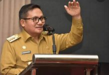 Program Kartu Sejahtera di Gorontalo Antar Wali Kota Marthen Taha Raih Gelar Doktor di Unhas FOTO: Wali Kota Gorontalo, Sulawesi Utara, H. Marthen A. Taha, SE, M.Ec.Dev