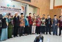 STAI DDI Maros dan UMMA Bersama Dewan Pendidikan Kabupaten Maros Bentuk Konsorsium Perguruan Tinggi Acara pelantikan Ketua Sekolah Tinggi Agama Islam (STAI) Darul Dakwah Wal Irsyad (DDI) Maros mengawali MoU perguruan tinggi dan diskusi, dalam rangkaian peresmian Higher Education Consortium for Maros Research and Development, Sabtu, 26 Maret 2022 bertempat di Baruga A, Kantor Bupati Maros.