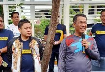 AAS Lepas Gerak Jalan Santai KONI Sulsel Ketua KONI Sulsel terpilih Yasir Machmud (Kiri) dan Andi Amran Sulaiman (Kanan) saat menghadiri jalan santai bersama pengurus cabor dan KONI Kabupaten - Kota di Sulsel. Minggu, (27/3)