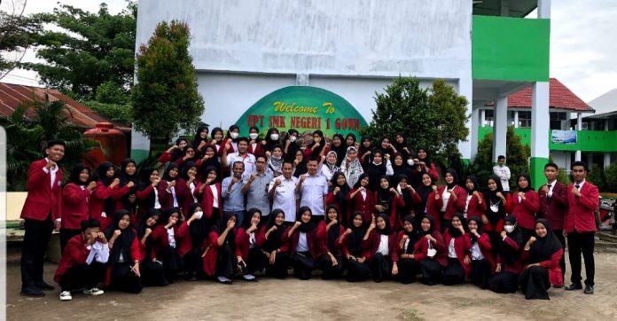 FOTO: Sekolah Menengah Kejuruan (SMK) Negeri 1 Gowa melaksanakan Uji Kompetensi Kejuruan (UKK) Tahun Pelajaran 2021/2022