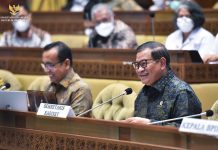 Seskab Pramono Anung Hadiri Raker dengan Komisi II DPR FOTO: Seskab Pramono Anung saat menghadiri Raker dengan Komisi II DPR, Senin (04/04/2022), di Ruang Rapat Komisi II Gedung Nusantara DPR RI, Jakarta. (Foto: Humas Setkab/Agung)