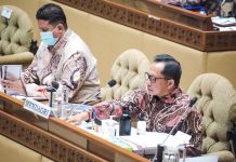 Mendagri Dicecar Komisi II DPR, Soal APDESI Dukung Jokowi 3 Periode FOTO: Menteri Dalam Negeri (Mendagri) Tito Karnavian saat Raker dengan Komisi II DPR RI pada kesempatan lainnya