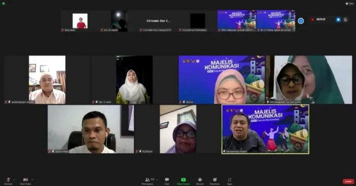 Program studi ilmu komunikasi Fakultas Sastra Universitas Muslim Indonesia (UMI) Makassar menggelar kegiatan majelis komunikasi spesial ramdhan secara virtual, rabu (6/4).