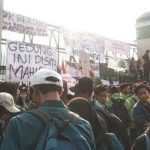 Pemilu Tetap 2024, Aksi 11 April BEM SI Beralih ke Gedung DPR FOTO: Ilustrasi demo di DPR/Net
