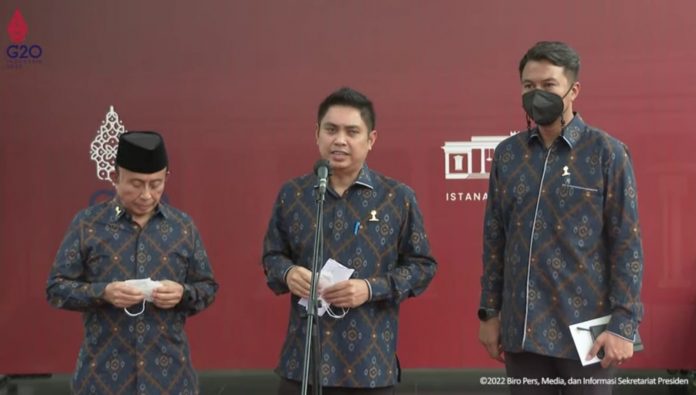 FOTO: Ketum BPP HIPMI Mardani H. Maming saat memberikan keterangan pers usai pertemuan dengan Presiden Jokowi, di Komplek Istana Kepresidenan, Jakarta, Senin (11/04/2022). (Sumber: Tangkapan Layar)