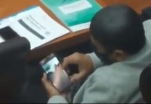 Viral Diduga Nonton Film Bokep, MKD DPR Bakal Panggil Anggota Dewan dari Fraksi PDIP FOTO: Hasil tangkap layar Anggota DPR RI disebut nonton video gituan saat rapat (ist)
