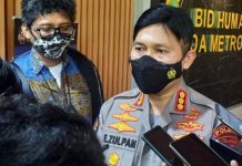 Ditanya Soal Status Hukum Ade Armando, Kombes Zulpan: Saya Belum Bisa Kasih Komentar Dulu FOTO: Kabid Humas Polda Metro Jaya Kombes Erpan Zulpan