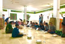 Pemuda Ulubalang Buka Puasa Bersama dengan Masyarakat FOTO: Buka puasa bersama pemuda Ulubalang