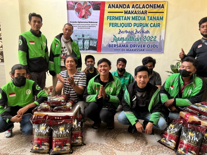 FOTO: Jajaran PT Fermetan Jaya Nusantara bersama seluruh distributor dan reseller di Indonesia, menggelar Bakti Sosial pada hari jumat 29 April 2022.