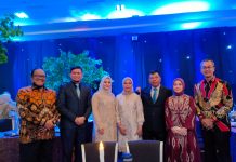Andi Utta Hadiri Resepsi Pernikahan Putri Danny Pomanto FOTO: Bupati Bulukumba Andi Muchtar Ali Yusuf menghadiri resepsi pernikahan putri sulung Wali Kota Makassar Moh Ramdhan Pomanto di UpperHills Convention Hall Makassar, Jl. Metro Tanjung Bunga, Sabtu (7/5/2022) malam.