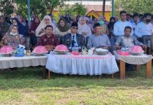 Bupati MB Hadiri Graduation Ceremony SMAN 4 Enrekang, 20 Pelajar Maiwa Lanjutkan Kuliah di Jerman dan Malaysia FOTO: Bupati Enrekang Muslimin Bando menghadiri Graduation Ceremony and Farewell Party SMAN 4 Enrekang. Acara penamatan dan perpisahan angkatan 2022 ini, digelar di sekolah, Selasa 10 Mei 2022.
