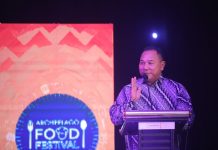 Harper Perintis Gelar Archipelago Food Festival, Sajikan 250 Jenis Menu Makanan FOTO: I Gede Arya Pering Arimbawa, General Manager Harper saat Pembukaan AFF ini dimulai Rabu, (11/5/2022) di Ballroom Balla Lompoa.