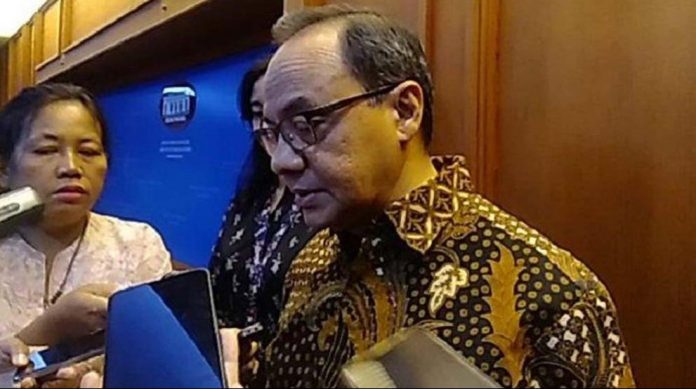 FOTO: Juru Bicara Kemlu RI, Teuku Faizasyah menyayangkan tindakan Kedubes Inggris kibarkan bendera LGBT di Jakarta/Tribunnews.com/ Larasati Dyah Utami