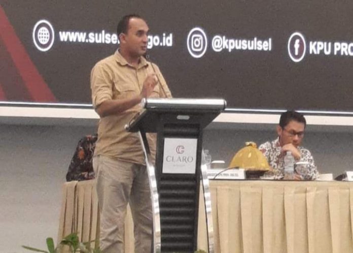 FOTO: Ketua Komisi Pemilihan Umum (KPU) Sulawesi Selatan, Faisal Amir, di Hotel Grand Claro, Makassar, hari, Selasa, (24/5).