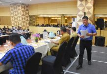 Arifin Dg Kulle Sosialisasi Perda Nomor 11 Tahun 2011 Tentang Retribusi Pelayanan Persampahan dan Kebersihan FOTO: Anggota DPRD Kota Makassar, Arifin Dg Kulle Sosialisaai Peraturan Daerah (Perda) Nomor 11 Tahun 2011 tentang Retribusi Pelayanan Persampahan dan Kebersihan di KHAS Makassar Hotel, Senin (30/5/2022).