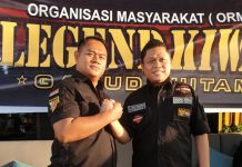 Anwar Sewang Pimpin Ormas Legend Kiwal Garuda Hitam Kota Makassar FOTO: Kiri Anwar Sewang Ketua Legend Kiwal Garuda Hitam kota Makassar dan Ketua KONI Kota Makassar selaku Dewan Pembina Legend Kiwal Garuda Hitam.