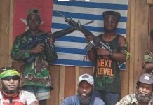 Dijadwalkan Ke Indonesia, OPM Kirim Surat Ke Perdana Menteri Baru Australia FOTO: Pimpinan Tentara Nasional Pembebasan Papua Barat - Organisasi Papua Merdeka (TPNPB-OPM) Egianus Kogeya (kiri) dan Pemne Kogeya di Markas Kodap III Ndugama Derakma, Papua.