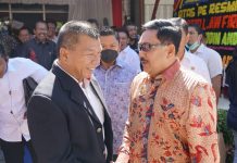 Andi Utta Apresiasi Burhanuddin Andi Dirikan Kantor Law Firm FOTO: Bupati Bulukumba Muchtar Ali Yusuf (Kiri) hadiri peresmian Kantor Law Firm Doktor H Burhanuddin Andi MH & Partners di Jl Sultan Alauddin, Kompleks Ruko Permatasari, Kota Makassar, Sabtu (11/6/2022).