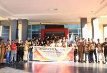 Wabup Edy Manaf Lepas 47 Atlet dan Official POPDA 2022 FOTO: Wakil Bupati Bulukumba Andi Edy Manaf saat melepas kontingen Pekan Olahraga Pelajar Daerah tingkat Provinsi Sulawesi Selatan.
