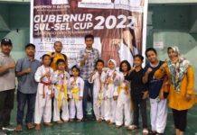 Taekwondo Bulukumba Sabet 6 Medali di Open Turnamen Gubernur FOTO: Tim Taekwondo Bulukumba berhasil mendapatkan 6 medali pada Kejuaraan Open Turnamen Gubernur Sulawesi Selatan Cup 2022 yang digelar di GOR Sudiang Makassar yang berlangsung pada 11-13 Maret 2022.