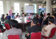 Buku ‘Lokalitas Enrekang dan Budaya Literasi’ Resmi Diluncurkan FOTO: Ikatan Pustakawan Indonesia (IPI) Kabupaten Enrekang mengadakan Peluncuran dan Diskusi Buku "Lokalitas Enrekang dan Budaya Literasi".