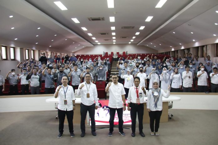 FOTO: Dinas Penanaman Modal dan PTSP Kota Makassar melaksanakan Rapat Koordinasi Laskar Pelangi yang dilaksanakan pada hari ini Rabu tanggal 13 Juli 2022 di Ruang Sipakatau Kantor Balaikota Makassar.