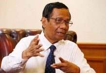 Mahfud Sebut Seseorang dapat Membayar Lembaga Survei untuk Mengorbitkan Namanya FOTO: Menko Polhukam Mahfud MD (Net)