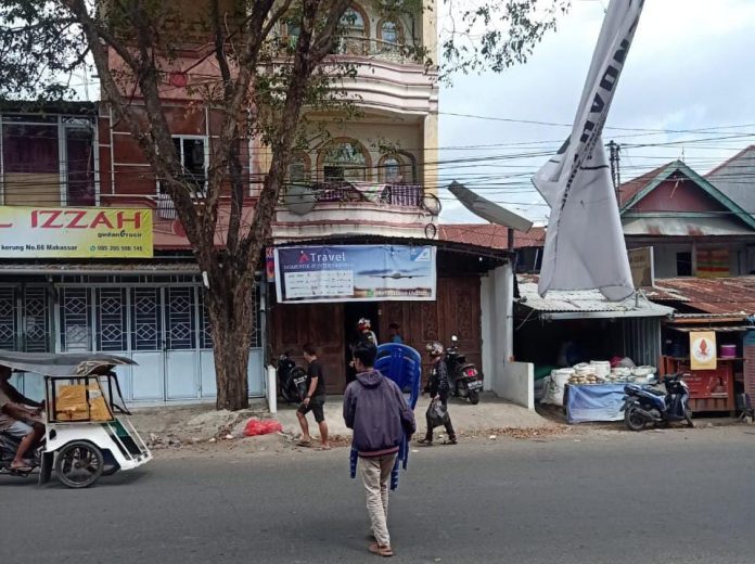 FOTO: Objek eksekusi 1 unit Rumah Toko (Ruko) berada di jalan Kerung-Kerung No.66 A, Merdekaya Utara, Kecamatan Makassar.