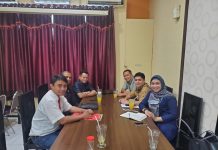 Mediasi Gagal, Calon Penumpang Ajukan Somasi Kedua Ke Pihak Maskapai Citilink FOTO: Proses mediasi yang dihadiri langsung oleh perwakilan Citilink dari Jakarta yakni Irvan Jameel Akbar selaku SM Corporation & Litigation, Adhis Yuliani selaku SM Customer Handling Management dan Dedi Kanedi Pimpinan Citilink Cabang Makassar sedangkan calon penumpang diwakili oleh Kuasa Hukum dari Kantor Hukum " LAW FIRM ALDIN BULEN & PARTNER