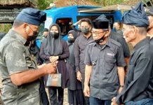 Lestarikan Kawasan Adat Kajang, Andi Utta Bantu Bibit Unggul dan Ternak Sapi Bupati Bulukumba, Muchtar Ali Yusuf bertemu dengan warga di Kawasan Adat Ammatoa Kajang. Foto/Istimewa