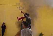 Pembangunan Sekertariat Kemahasiswaan Tidak Ada Kejelasan, BEM UNCP Desak Rektor Beri Penjelasan FOTO: BEM UNCP saat menggelar aksi