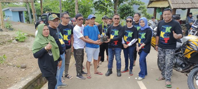 Kerukunan Keluarga Turatea (KKT) Kota Makassar sukses menggelar Rapat Kerja (Raker) di Desa Rumbia, Kabupaten Jeneponto, Sabtu 6 hingga 7 Agustus 2022.