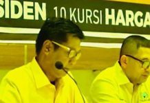 Momen Kemerdekaan Appi Dilantik di Monumen Mandala FOTO: Ketua Panitia Pelantikan Pengurus Partai Golkar H. Ruslan Mahmud dan Ketua DPD II Golkar Makassar, H. Munafri Arifuddin.