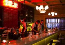 Bar-Diskotik Menjamur, BMI dan Lembaga Pemerhati Pemerintahan Minta Gubernur dan Wali Kota Makassar Tegakkan Perda Ilustrasi Bar dan Diskotik