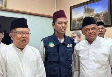 UAS Bertemu JK dan Gatot di Masjid Al Azhar Foto: UAS Bertemu JK dan Gatot Nurmantyo/Net